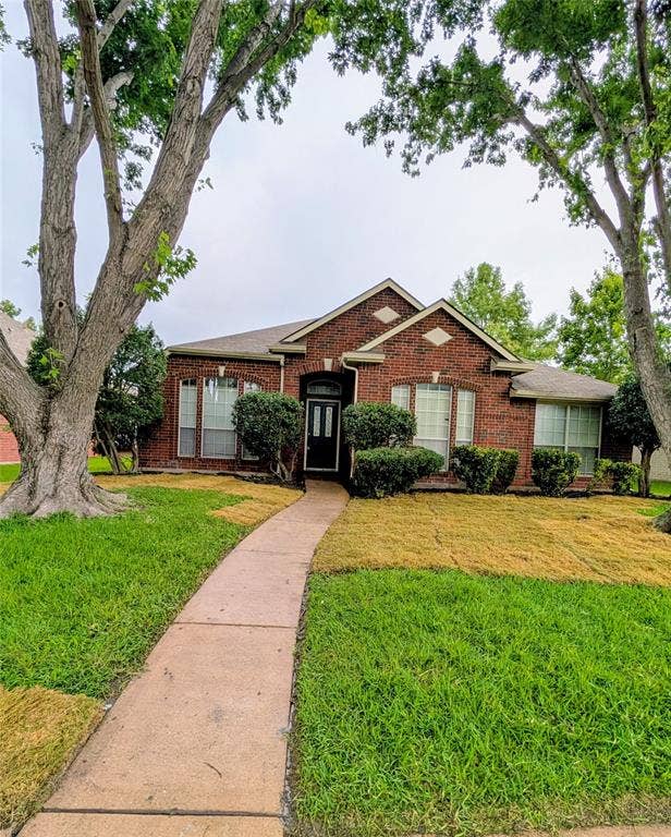 Property photo for 10610 Nashville Drive, Frisco, TX