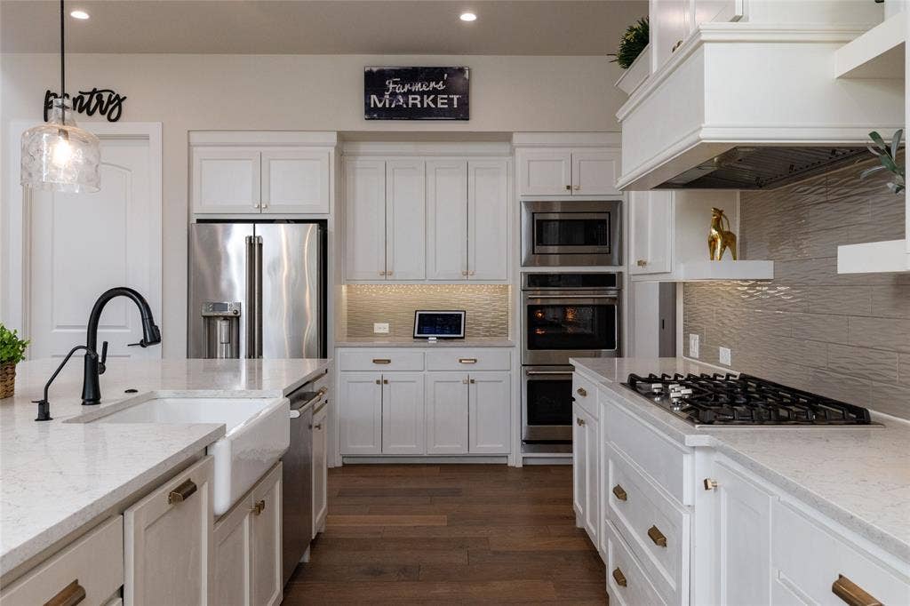 2132 Sicily Lane, Haslet, TX 76052 2132 Sicily Lane, Haslet, TX 76052