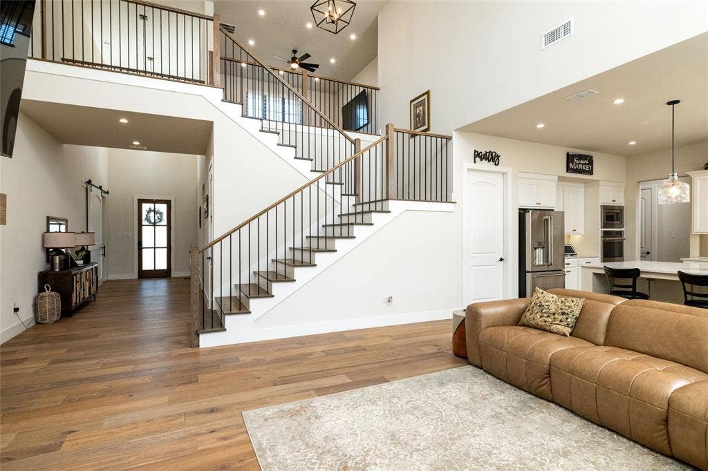 2132 Sicily Lane, Haslet, TX 76052 2132 Sicily Lane, Haslet, TX 76052