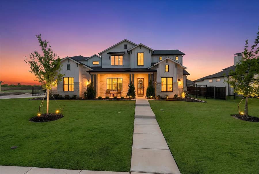 Property photo for 2132 Sicily Lane, Haslet, TX