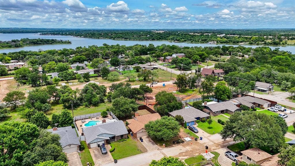 4009 Pueblo Trail, Lake Worth, TX 76135 4009 Pueblo Trail, Lake Worth, TX 76135