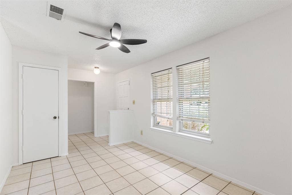 4009 Pueblo Trail, Lake Worth, TX 76135 4009 Pueblo Trail, Lake Worth, TX 76135