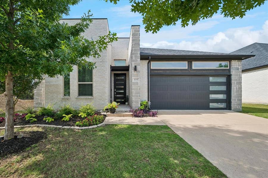 Property photo for 1031 Marina Avenue, Allen, TX