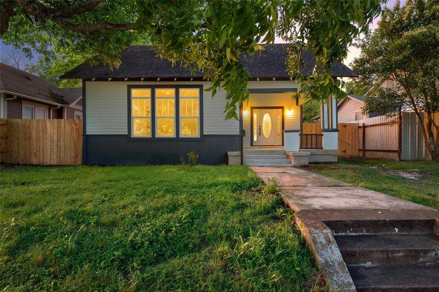 Property photo for 2023 Bosque Boulevard, Waco, TX