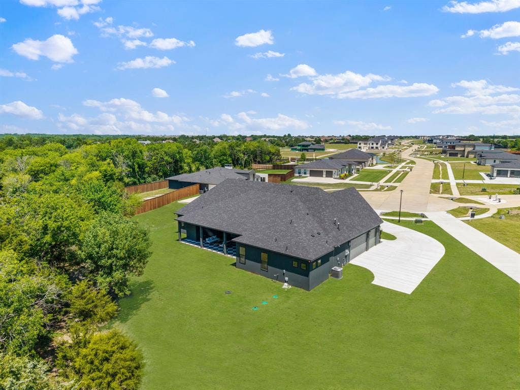 301 Whispering Way, Red Oak, TX 75154 301 Whispering Way, Red Oak, TX 75154