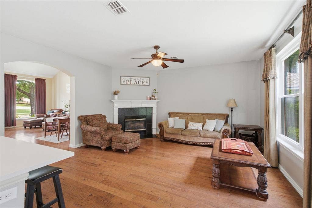 628 Cardinal Lane, Keller, TX 76248 628 Cardinal Lane, Keller, TX 76248