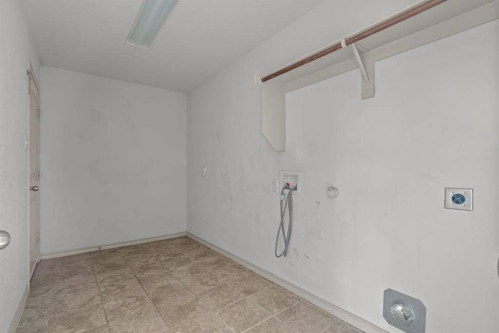 506 Brazos Hills Drive, Weatherford, TX 76087 506 Brazos Hills Drive, Weatherford, TX 76087