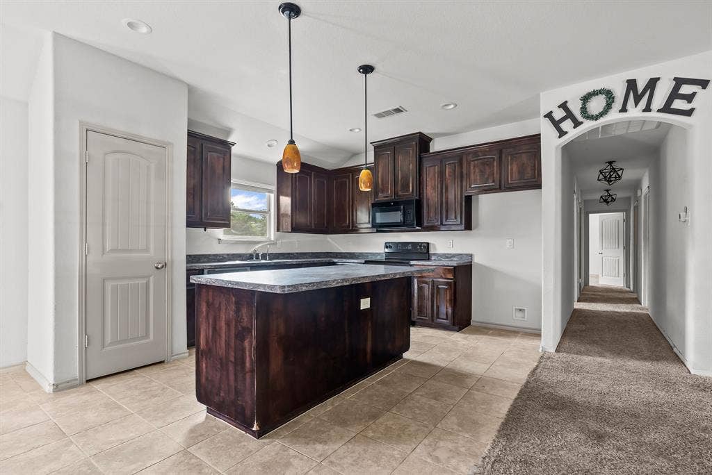 506 Brazos Hills Drive, Weatherford, TX 76087 506 Brazos Hills Drive, Weatherford, TX 76087