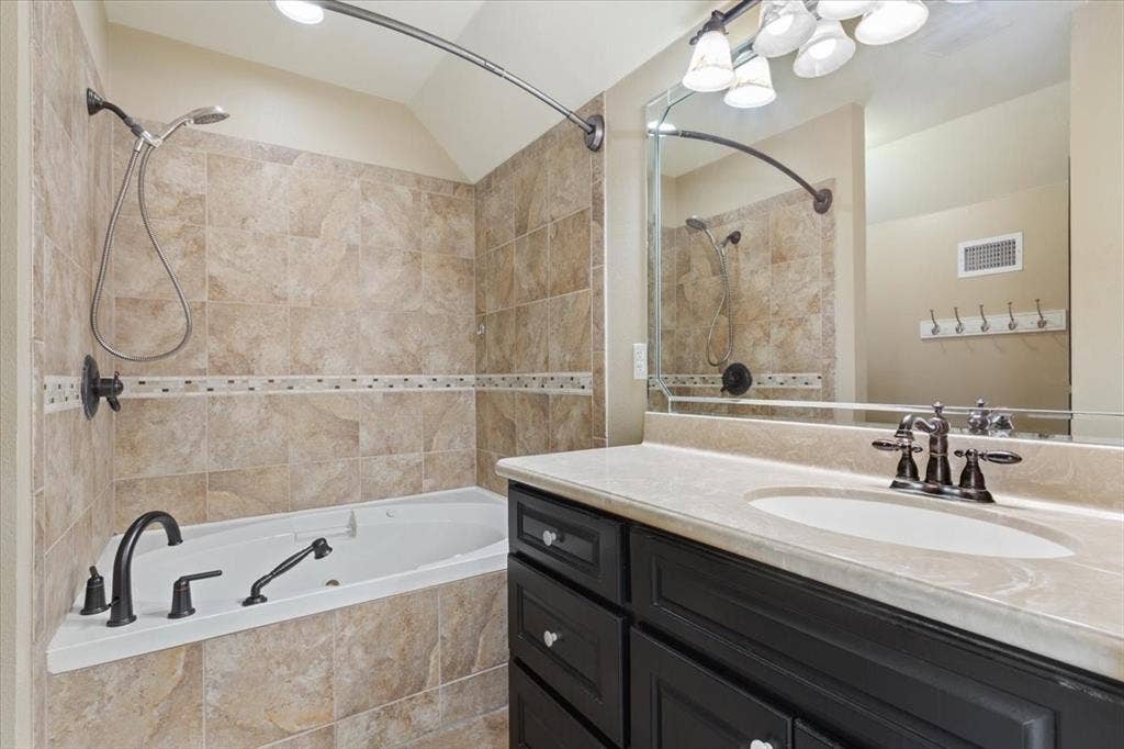 744 N Old Robinson Road, Robinson, TX 76706 744 N Old Robinson Road, Robinson, TX 76706
