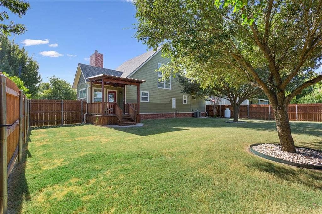 744 N Old Robinson Road, Robinson, TX 76706 744 N Old Robinson Road, Robinson, TX 76706