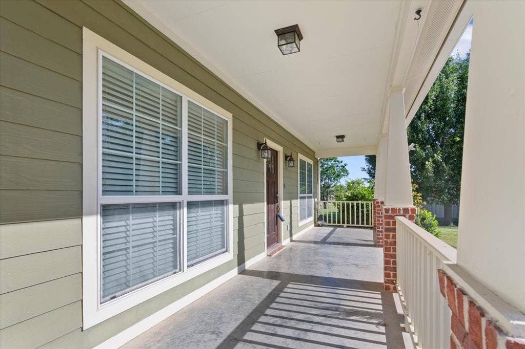 744 N Old Robinson Road, Robinson, TX 76706 744 N Old Robinson Road, Robinson, TX 76706