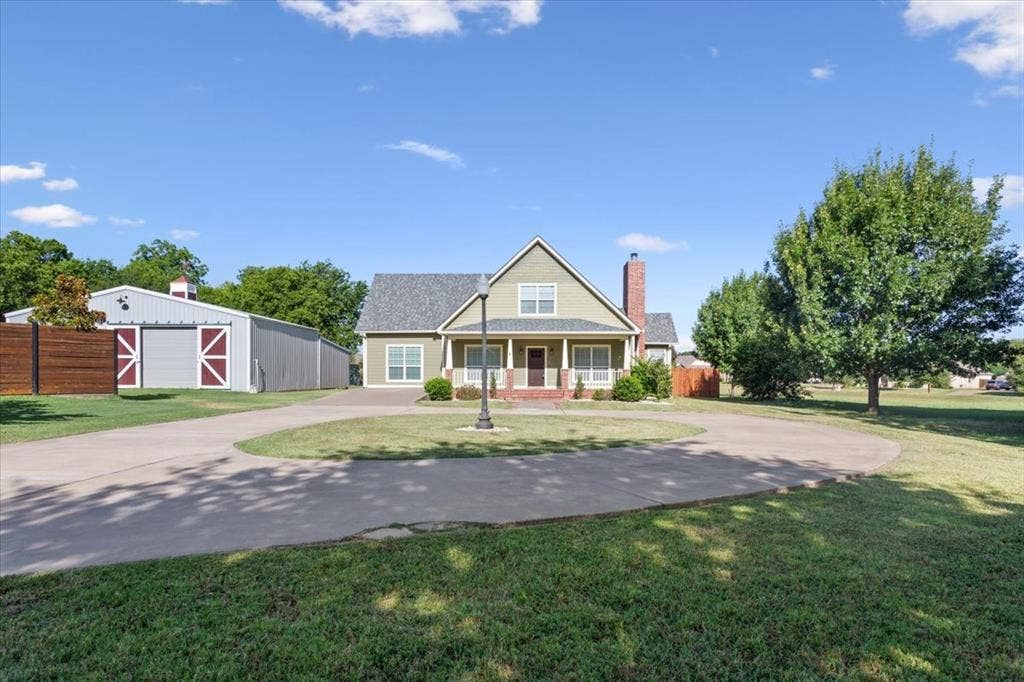 744 N Old Robinson Road, Robinson, TX 76706 744 N Old Robinson Road, Robinson, TX 76706