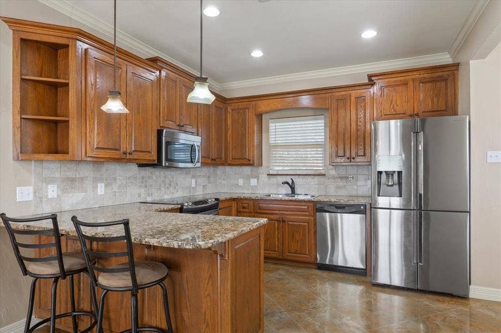 744 N Old Robinson Road, Robinson, TX 76706 744 N Old Robinson Road, Robinson, TX 76706