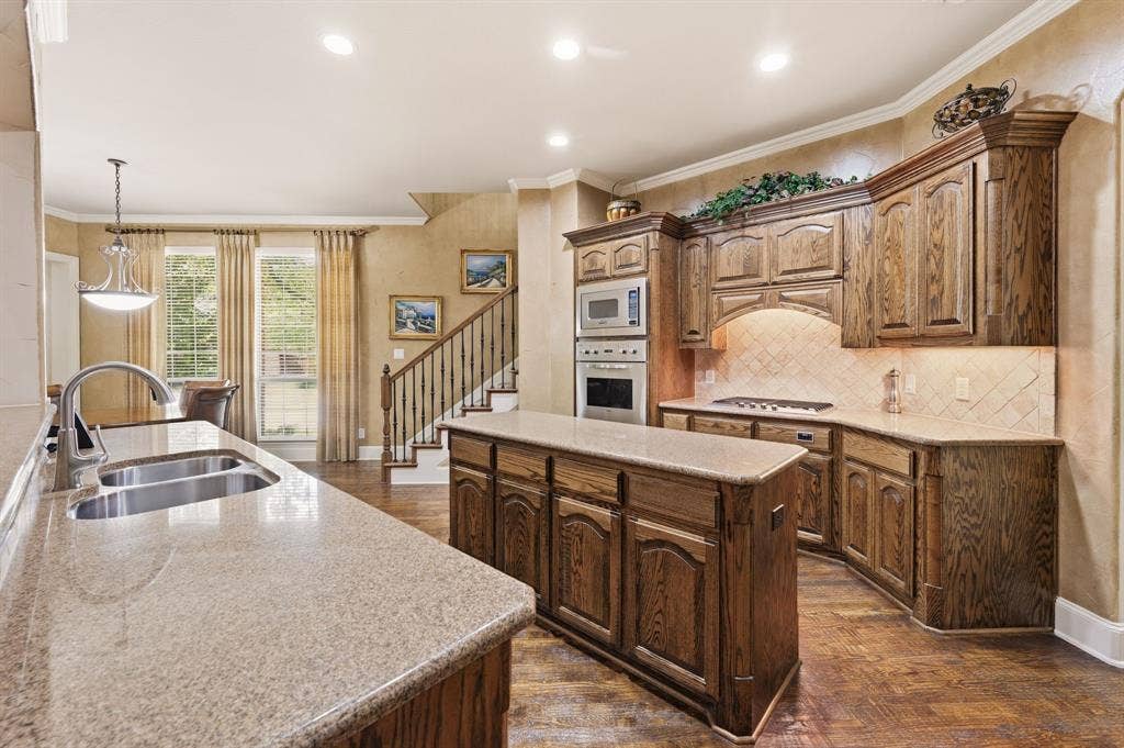 800 Sandy Trail, Keller, TX 76248 800 Sandy Trail, Keller, TX 76248