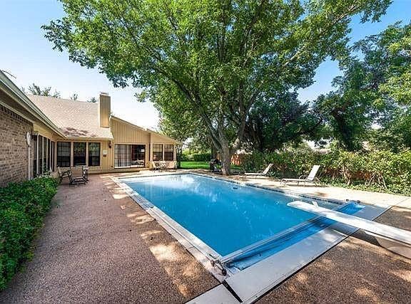 Property photo for 301 Centennial Boulevard, Richardson, TX