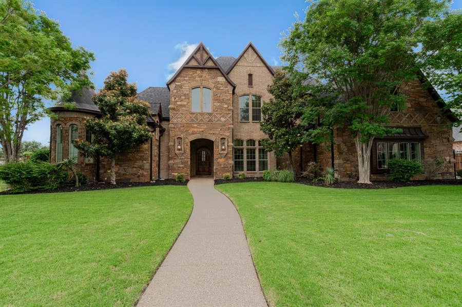Property photo for 132 Londonberry Terrace, Southlake, TX