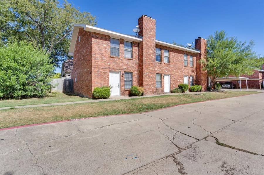 Property photo for 210 Rolston Road, #1, Irving, TX