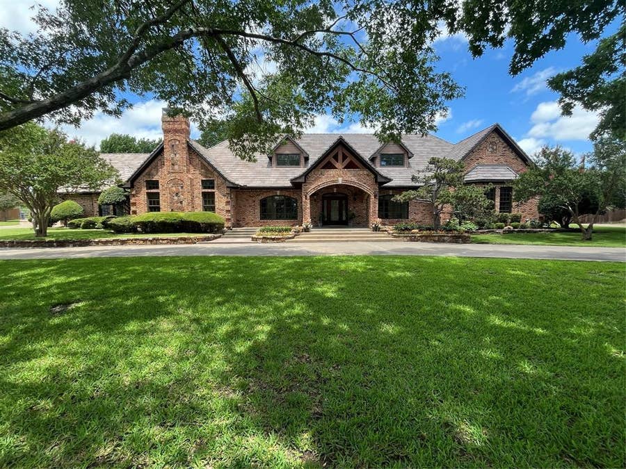Property photo for 217 Sunray Lane, Sunnyvale, TX