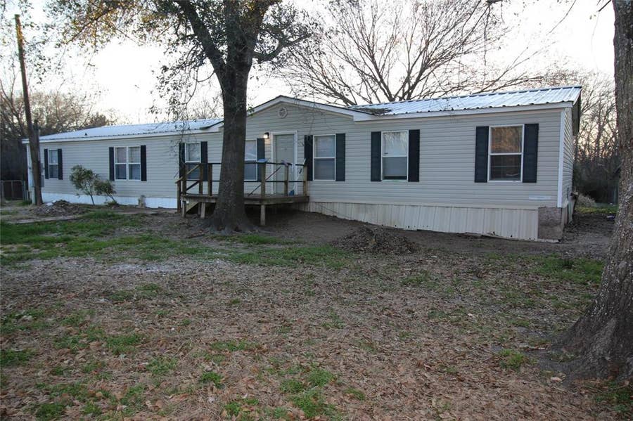 Property photo for 10188 Gaillard Lake, Wills Point, TX