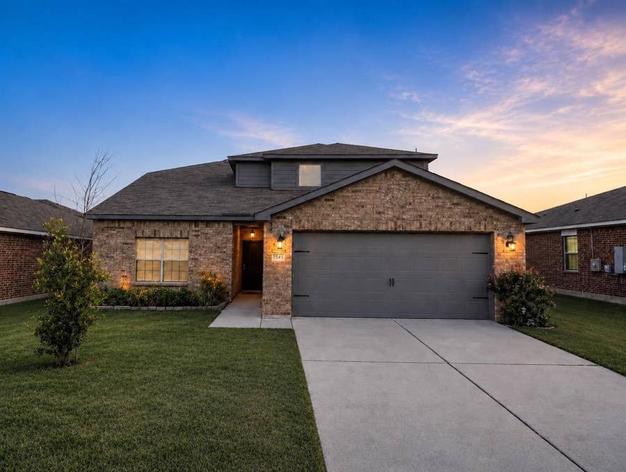 Property photo for 1941 Madison Drive, Seagoville, TX