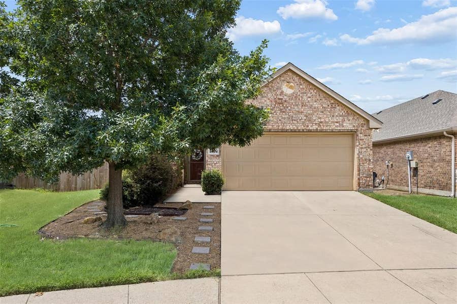 Property photo for 2004 Megan Court, Wylie, TX