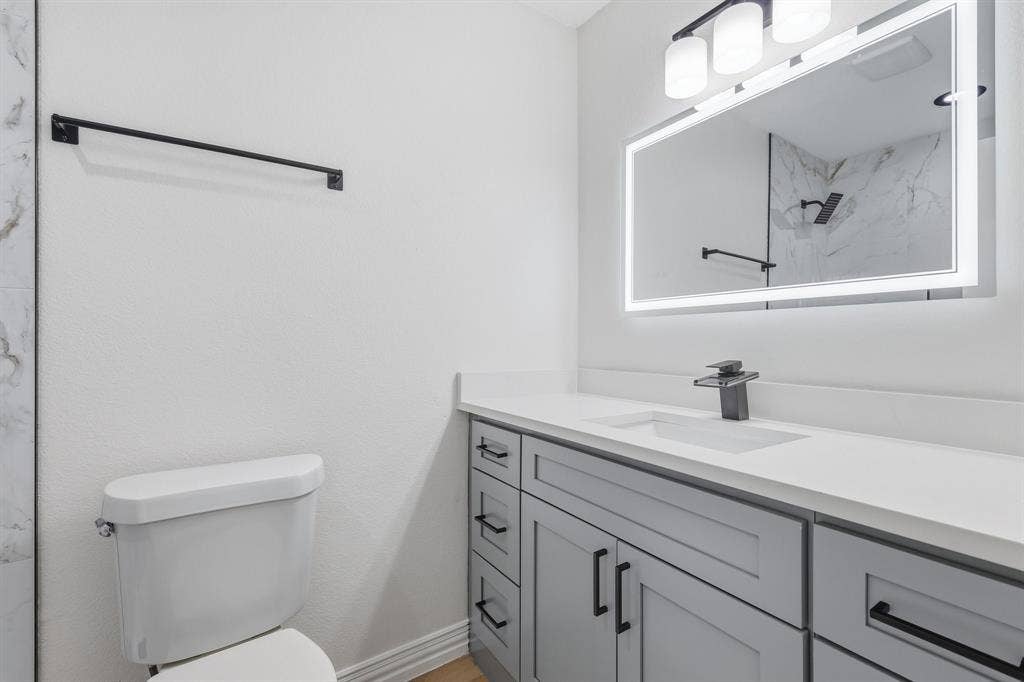2506 Timberlake Drive, Irving, TX 75062 2506 Timberlake Drive, Irving, TX 75062