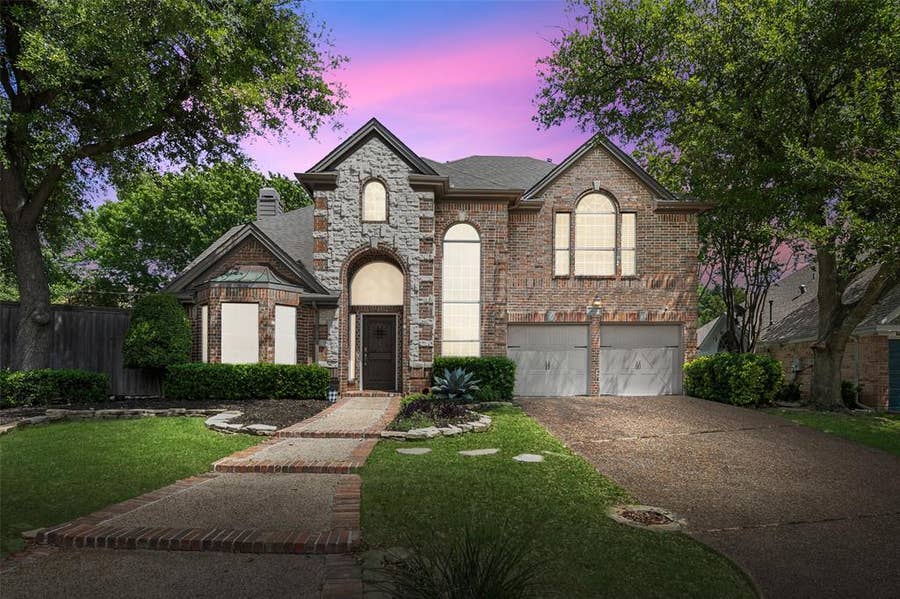 Property photo for 14616 Brookwood Lane, Addison, TX