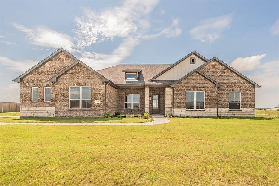 Property photo for 430 Harvest Time Lane, Venus, TX
