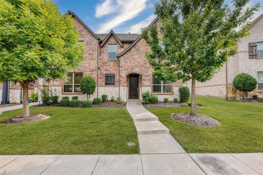 Property photo for 329 Carnaby Court, McKinney, TX