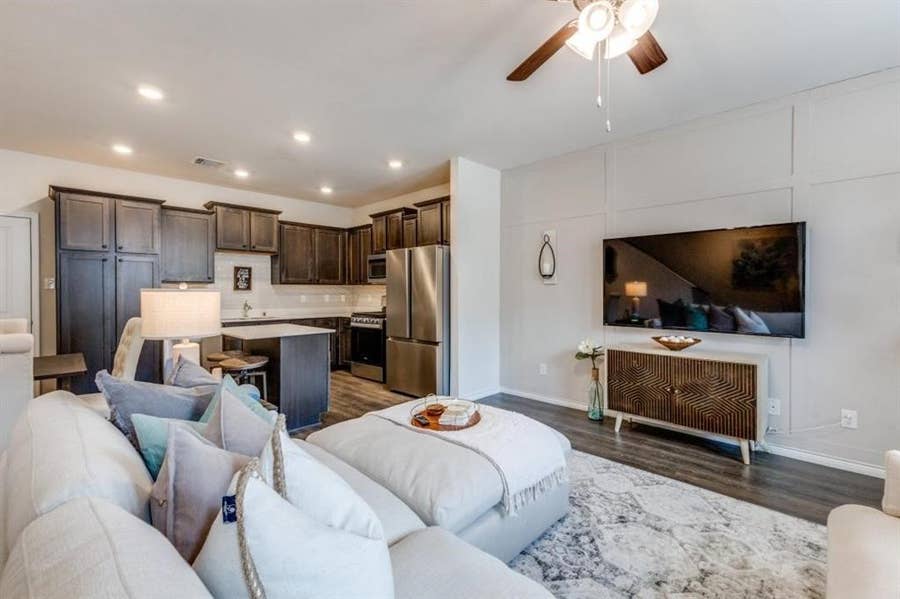 Property photo for 2104 Steer Creek Place, Mesquite, TX