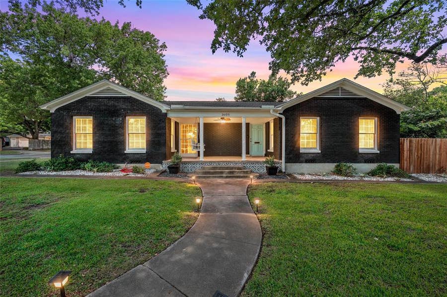 Property photo for 3025 Colcord Avenue, Waco, TX