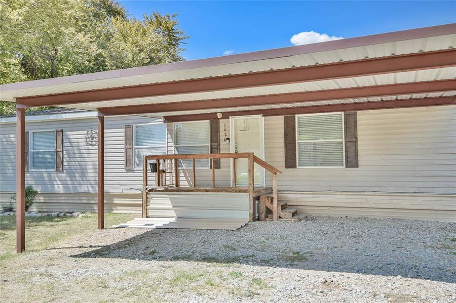 Property photo for 5420 Water View Drive, Granbury, TX