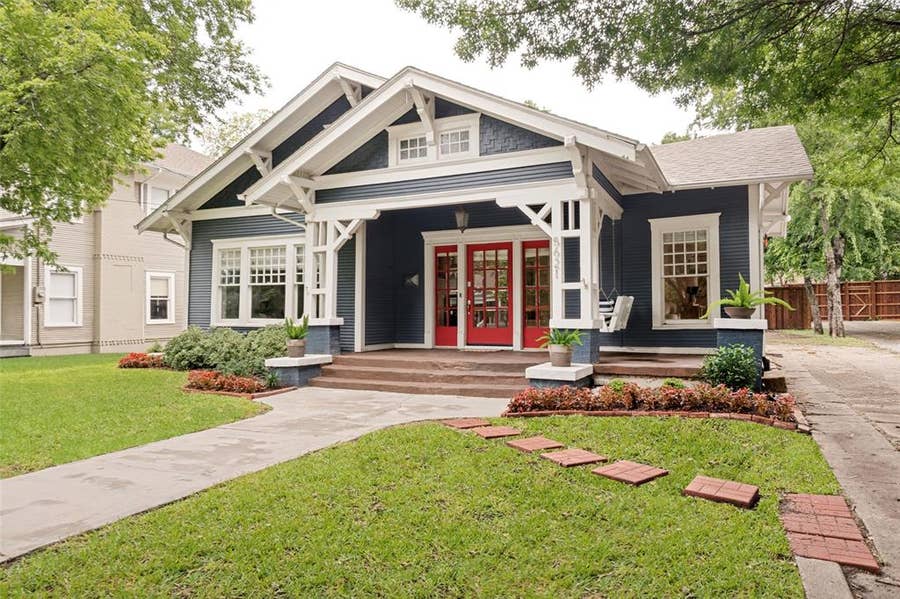 Property photo for 5621 Tremont Street, Dallas, TX