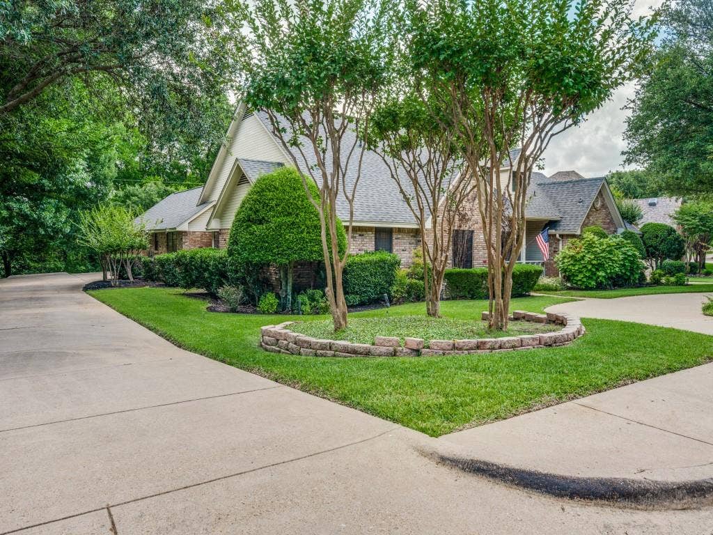 1000 Balfour Drive, Cedar Hill, TX 75104