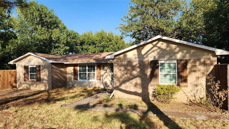 Property photo for 808 Howell Drive, Coppell, TX