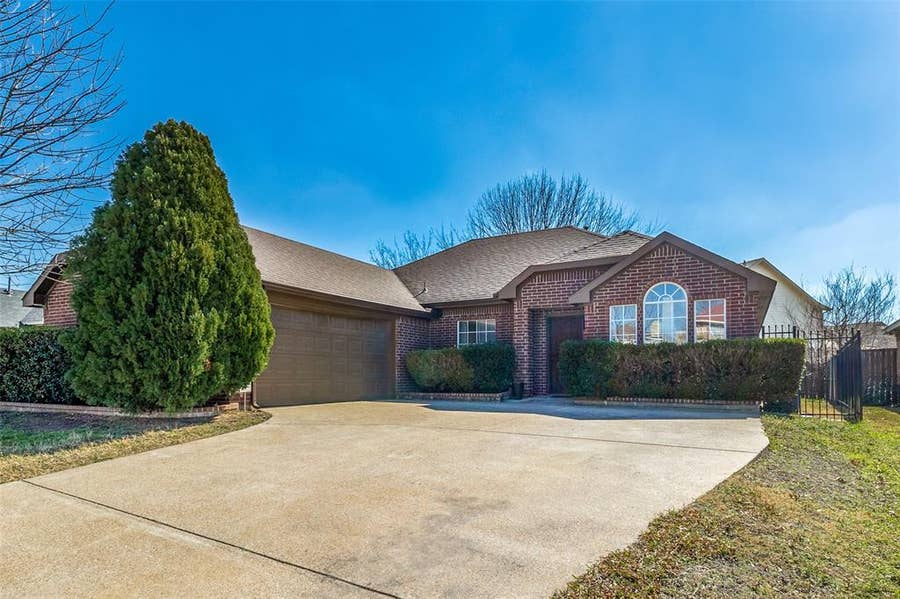 Property photo for 4621 Saint Francis Avenue, Dallas, TX