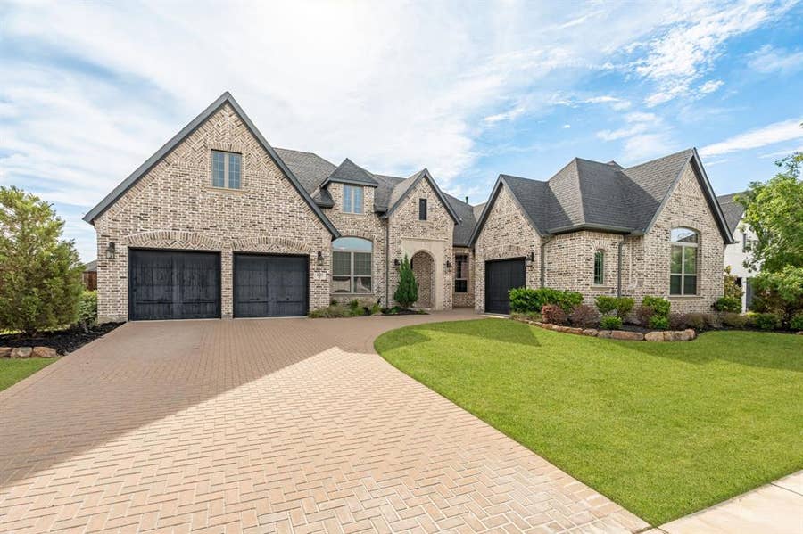 Property photo for 420 St. John Lane, Prosper, TX