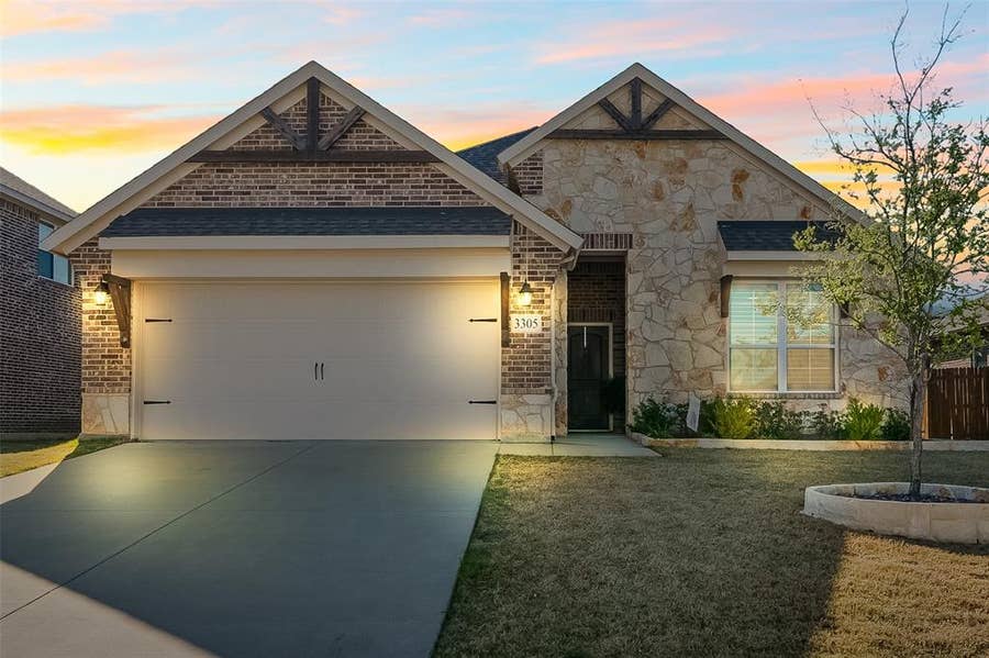 Property photo for 3305 Greymoore Drive, Anna, TX