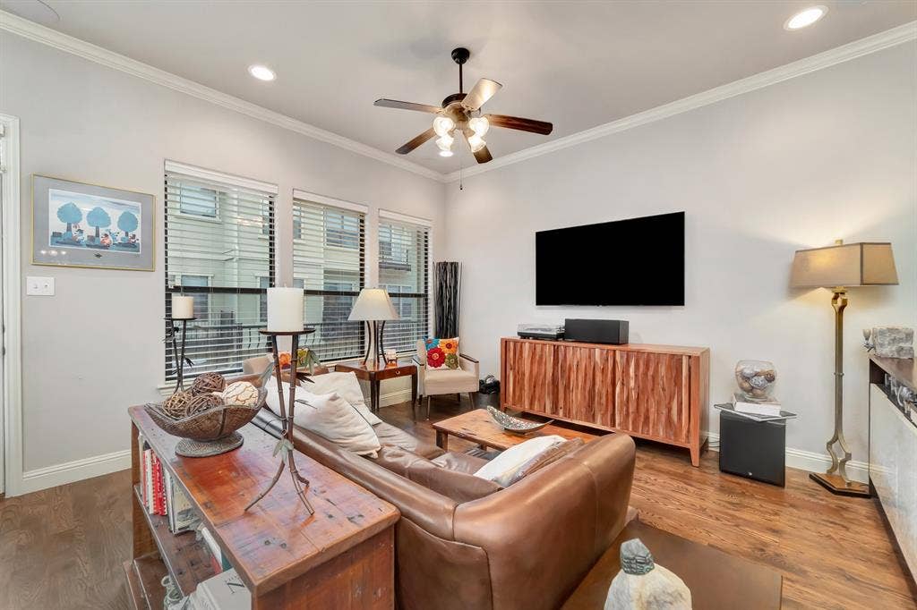 5728 Robbie Road, Plano, TX 75024 5728 Robbie Road, Plano, TX 75024