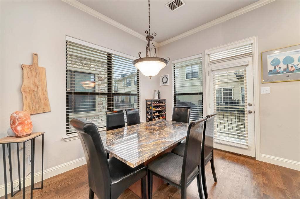 5728 Robbie Road, Plano, TX 75024 5728 Robbie Road, Plano, TX 75024