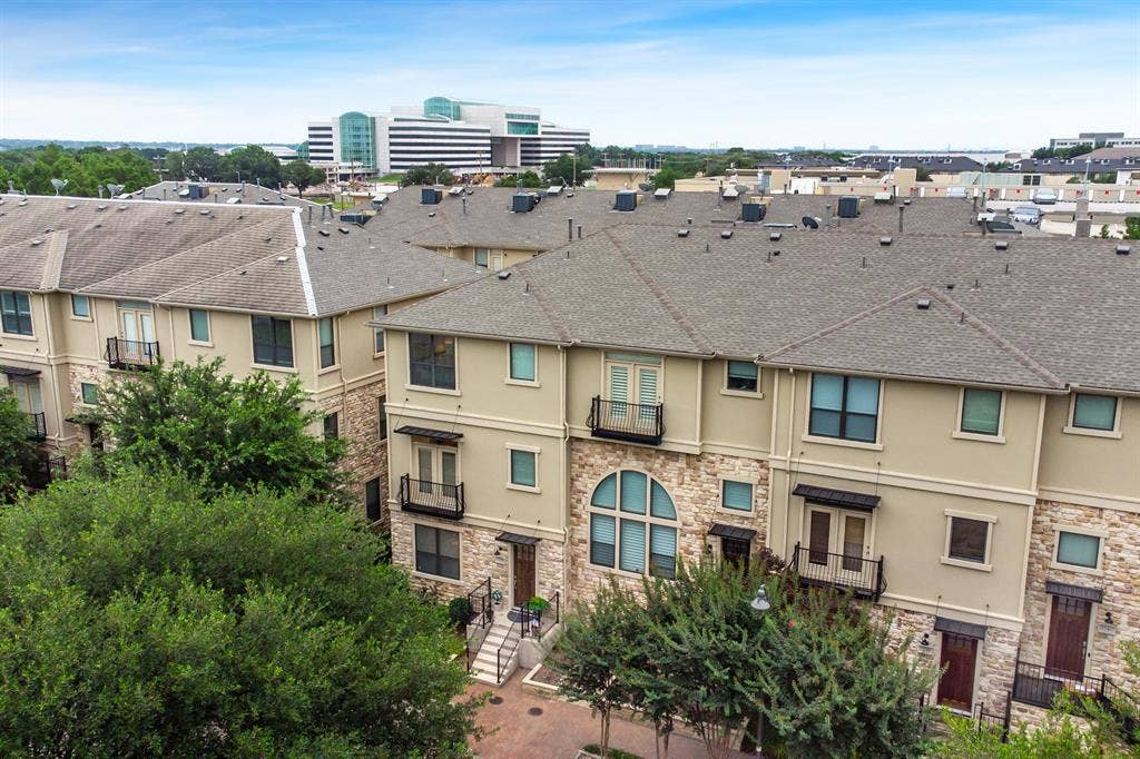 5728 Robbie Road, Plano, TX 75024 5728 Robbie Road, Plano, TX 75024