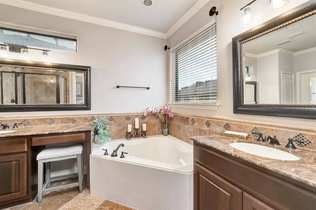 5728 Robbie Road, Plano, TX 75024 5728 Robbie Road, Plano, TX 75024
