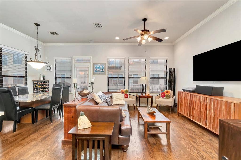 5728 Robbie Road, Plano, TX 75024 5728 Robbie Road, Plano, TX 75024