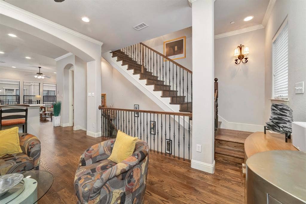 5728 Robbie Road, Plano, TX 75024 5728 Robbie Road, Plano, TX 75024