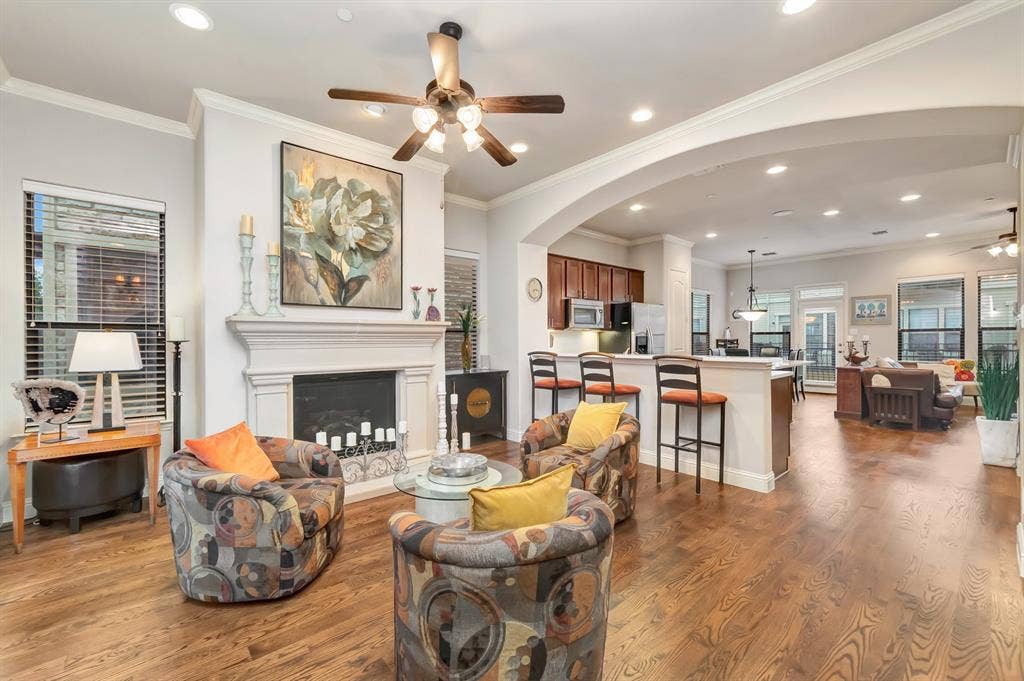 5728 Robbie Road, Plano, TX 75024 5728 Robbie Road, Plano, TX 75024