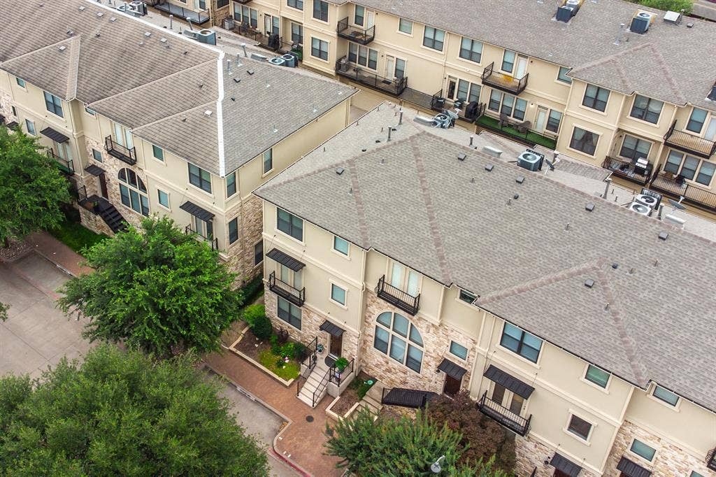 5728 Robbie Road, Plano, TX 75024 5728 Robbie Road, Plano, TX 75024