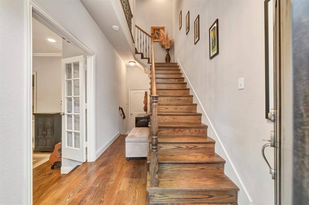 5728 Robbie Road, Plano, TX 75024 5728 Robbie Road, Plano, TX 75024