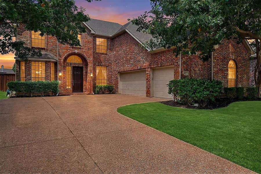 Property photo for 11567 Castle Brook Lane, Frisco, TX