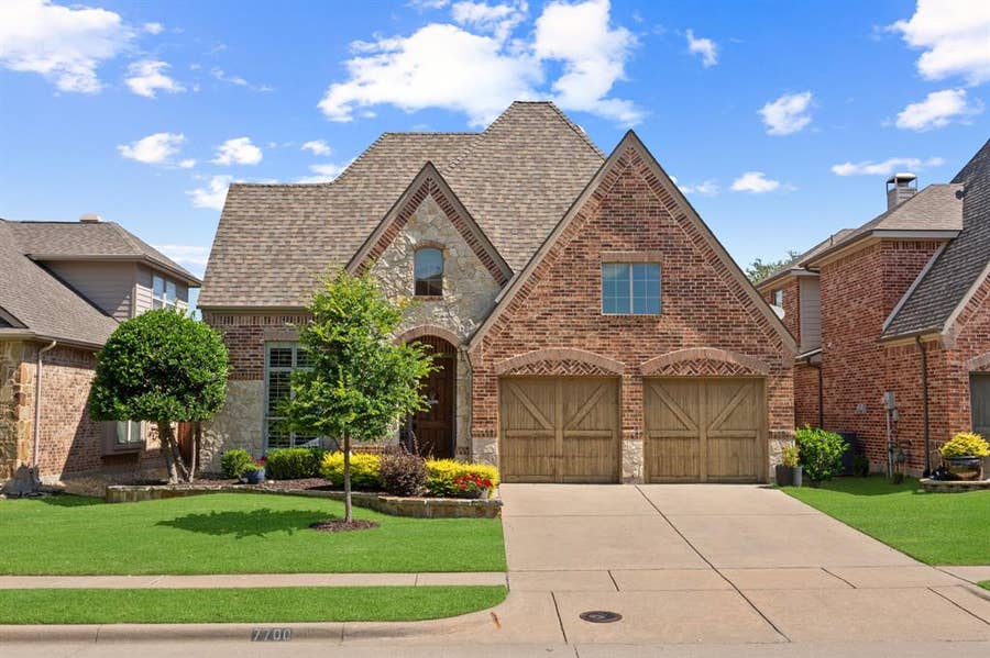 Property photo for 7700 Glenwood Springs Lane, McKinney, TX