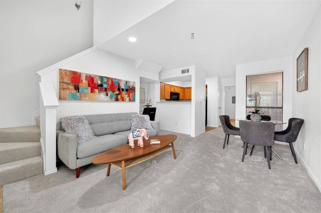 9817 Walnut Street, #214, Dallas, TX 75243